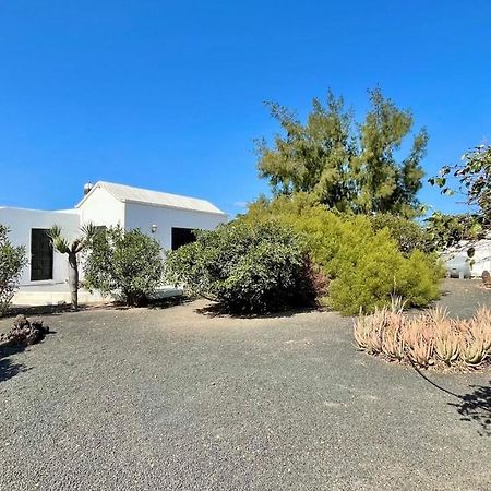 Villa Estefania Playa Blanca  Exterior photo
