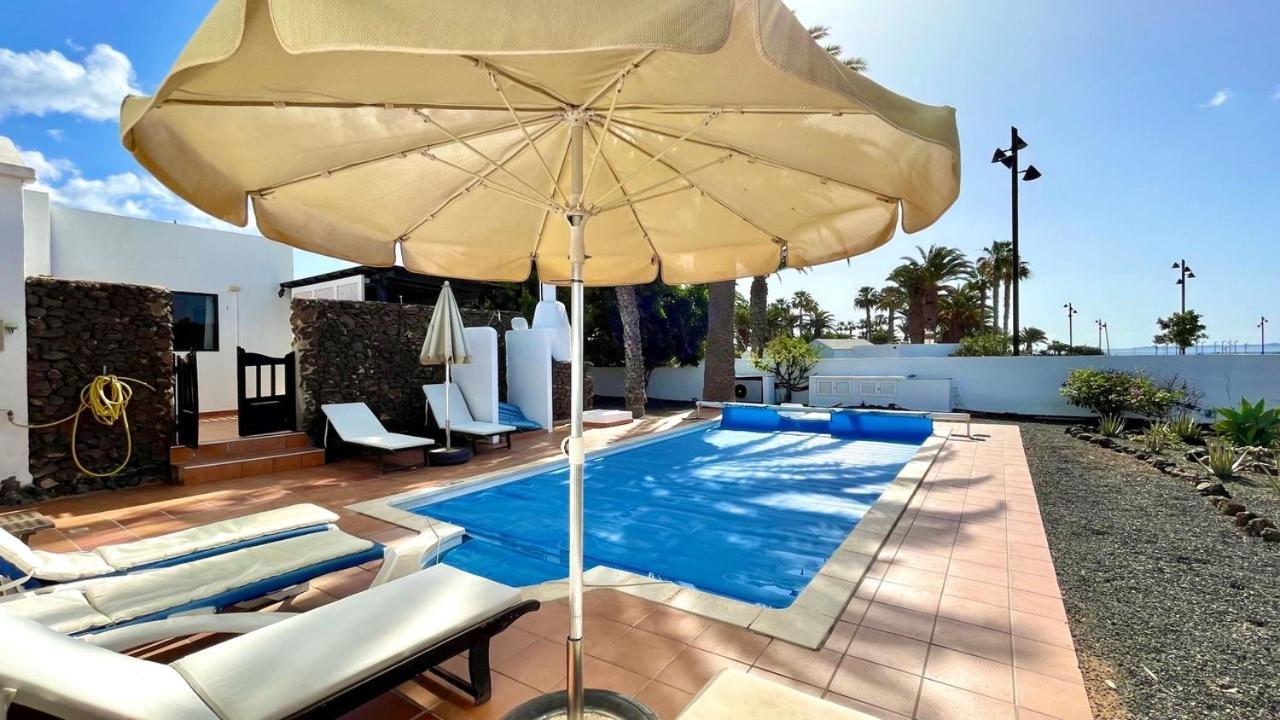 Villa Estefania Playa Blanca  Exterior photo